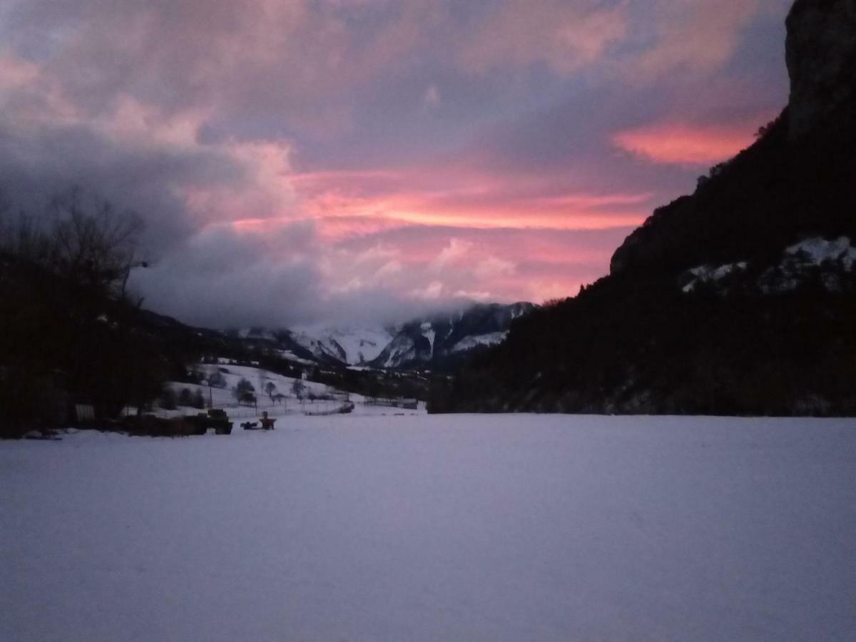 Glandage Le Colombier Bed & Breakfast エクステリア 写真